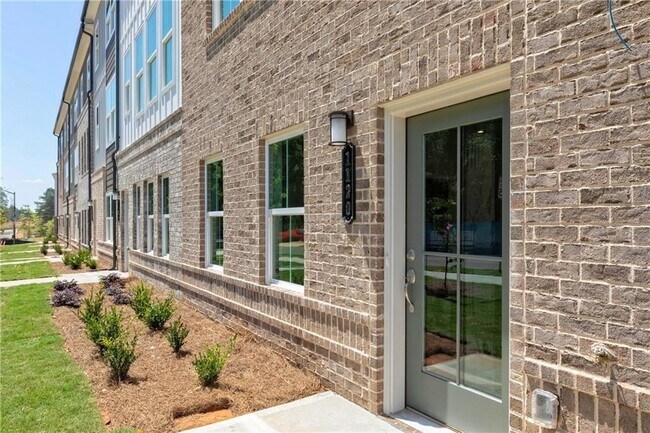 Building Photo - 1009 Taylor Ct