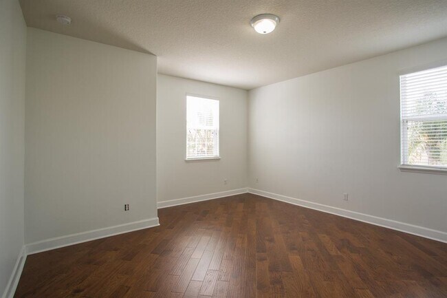 Building Photo - 12227 Regal Lily Ln