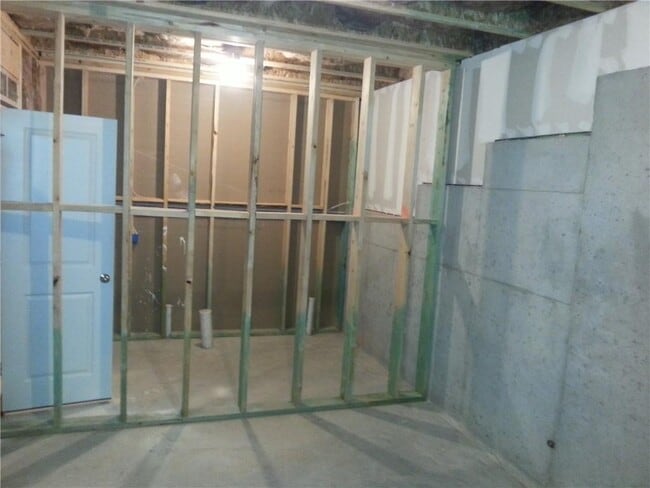 Building Photo - 4570 Nobel Pass