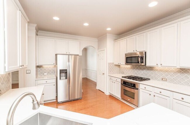 Building Photo - 2069 Cobblestone Cir NE
