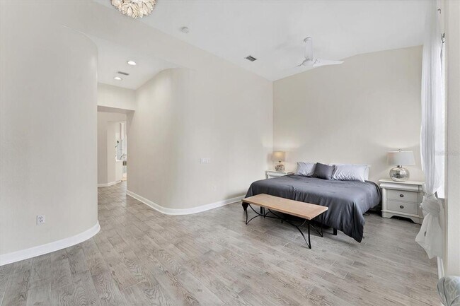 Building Photo - 5469 46th Ct W