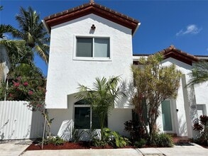 Building Photo - 1086 NW 126th Ct