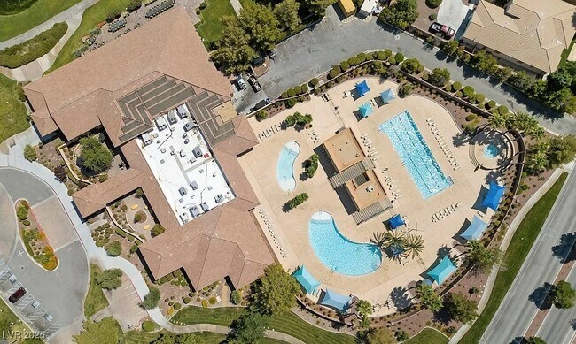 Building Photo - 5375 E La Campana Dr