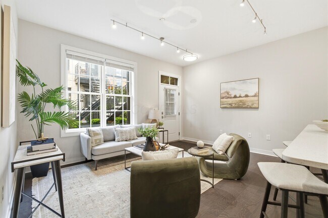 Building Photo - 84 Normandy Ave