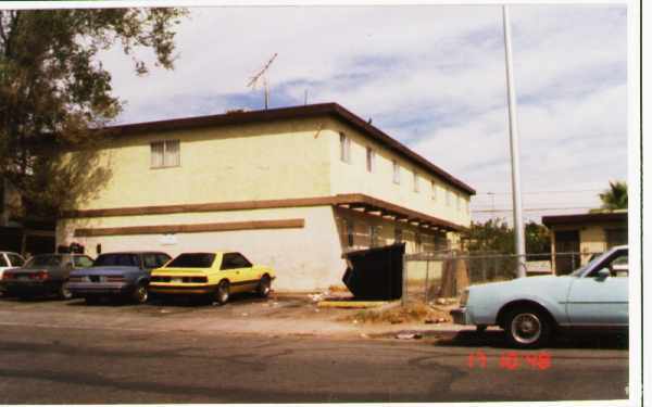 Building Photo - 1600 Putnam Ave