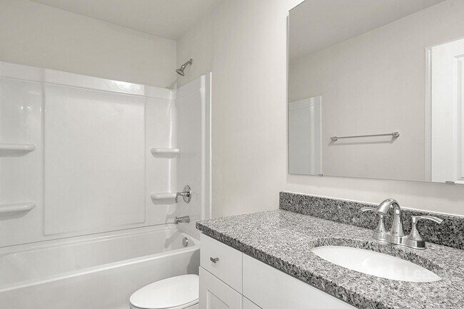 Building Photo - 117 Dogwood Vlg Trl