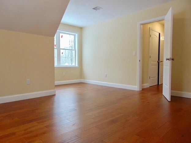 Master Bedroom Closet - 40 Green St