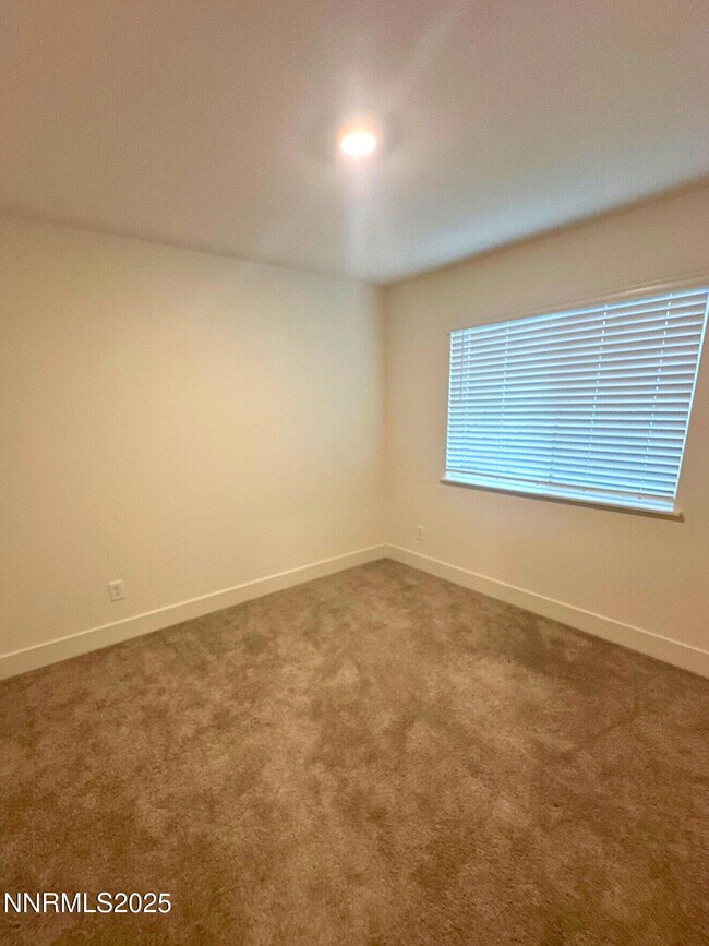 Building Photo - 1243 Cedarhaven Ct