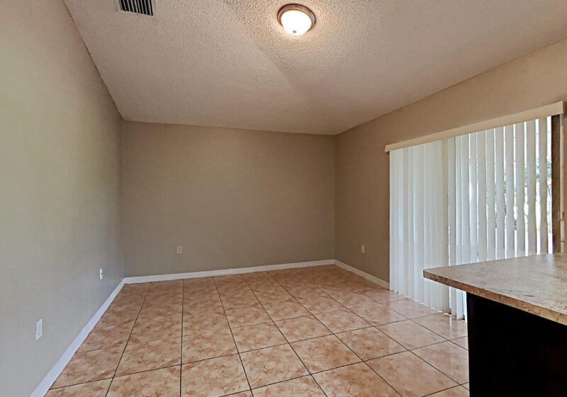 Building Photo - 10660 SW 21st St