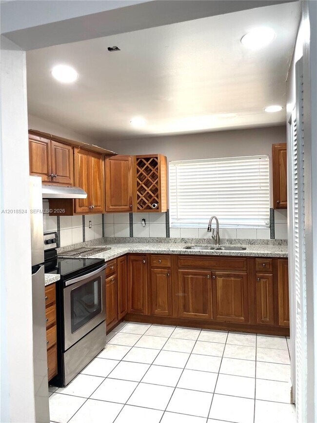 Building Photo - 7175 Nova Dr