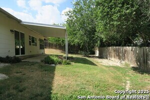 Building Photo - 1226 Billings Dr