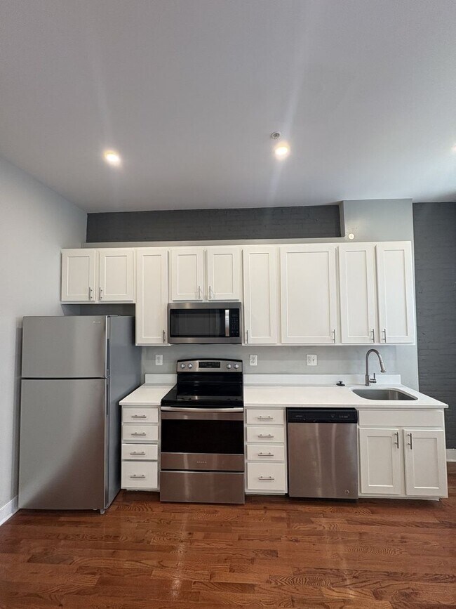 Interior Photo - 21 S. Calvert St.