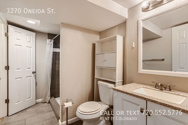 Building Photo - 3270 Oneida St