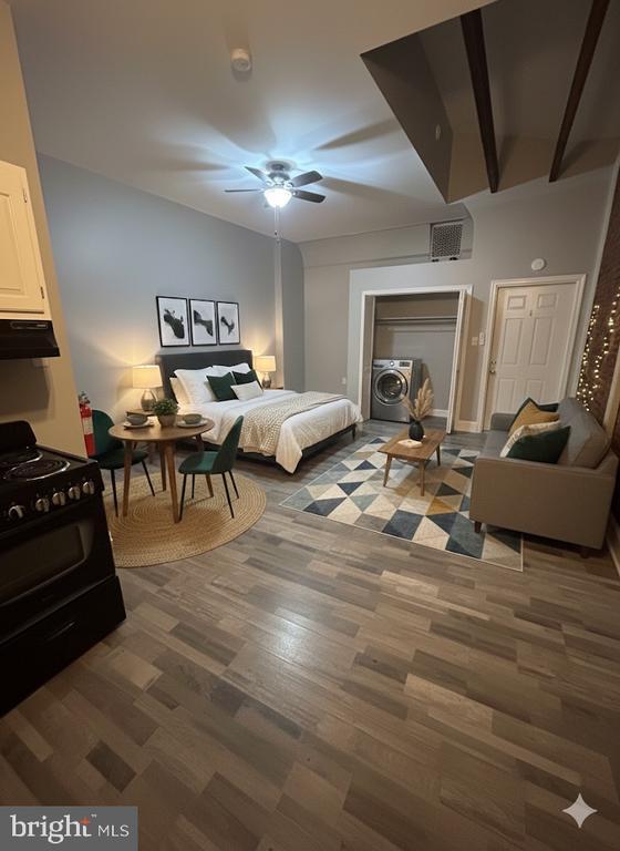 Building Photo - 13 N 4th Ave