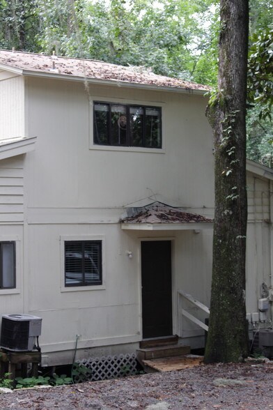 Building Photo - 1356 Linda Ann Dr