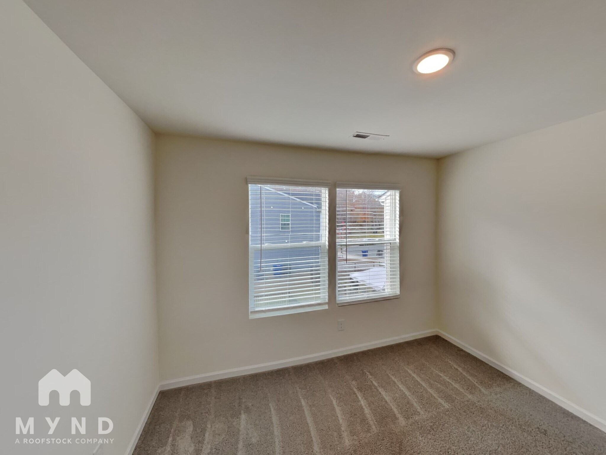 Building Photo - 122b Fosters Gln Pl