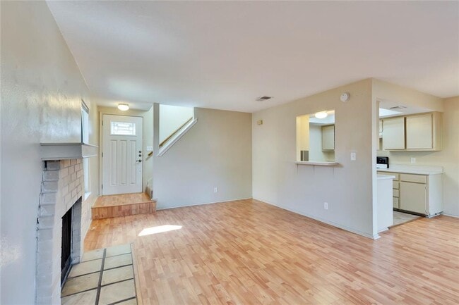 Building Photo - 8806 Springmail Cir
