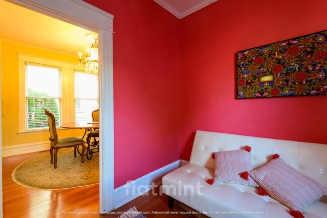 Building Photo - 750 N 75th St