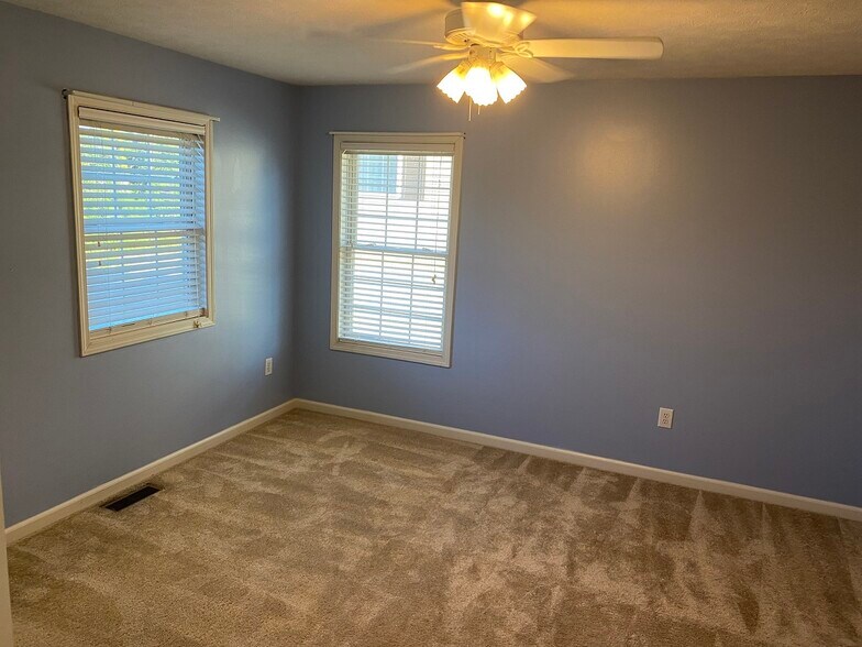 MasterBedRoom - 1263 S Stella Dr