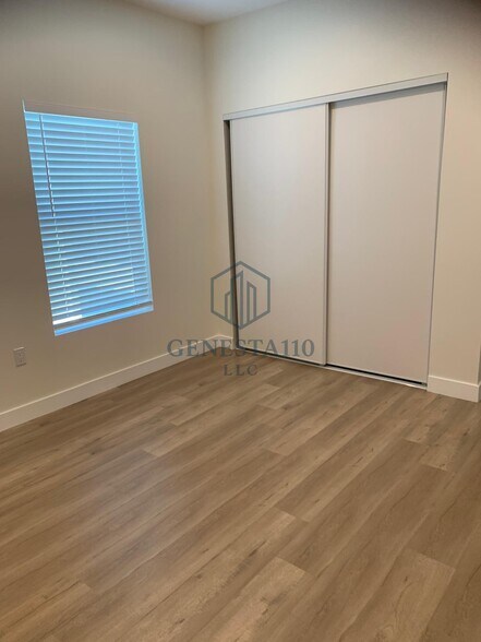 Building Photo - 11040 Genesta Ave