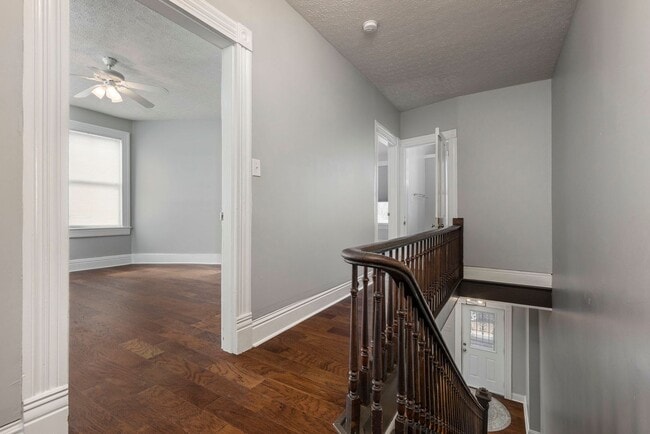 Building Photo - 1203 S Preston St