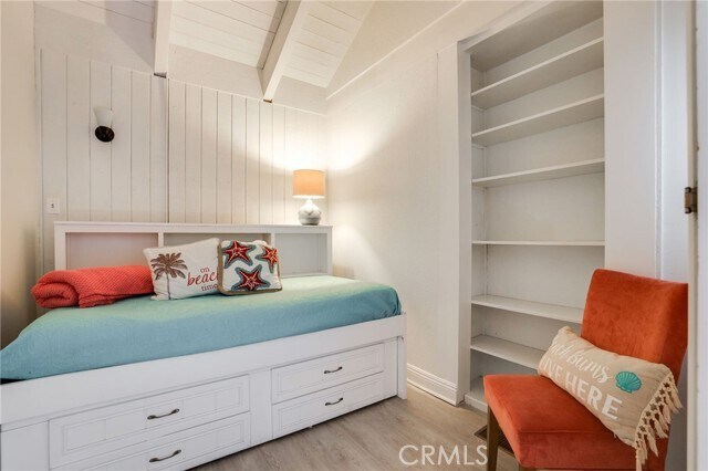 Building Photo - 620 18th St