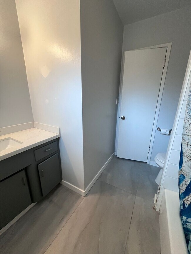 Building Photo - Imperial Beach! Coastal Charm Meets Everyd...