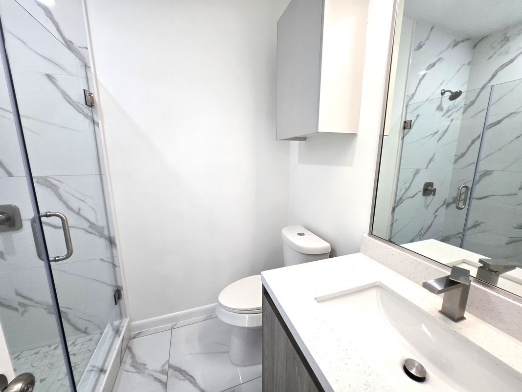 Building Photo - 3201 Magdalena St