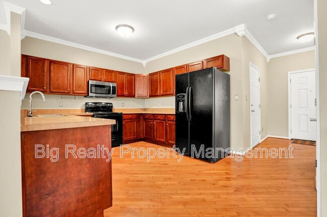 Building Photo - 3928 Palmer Ct