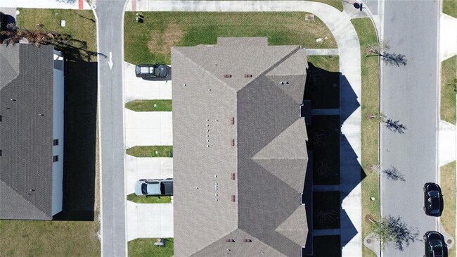 Building Photo - 2512 Blowing Breeze Ave