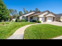 Building Photo - 461 Spire Point Dr