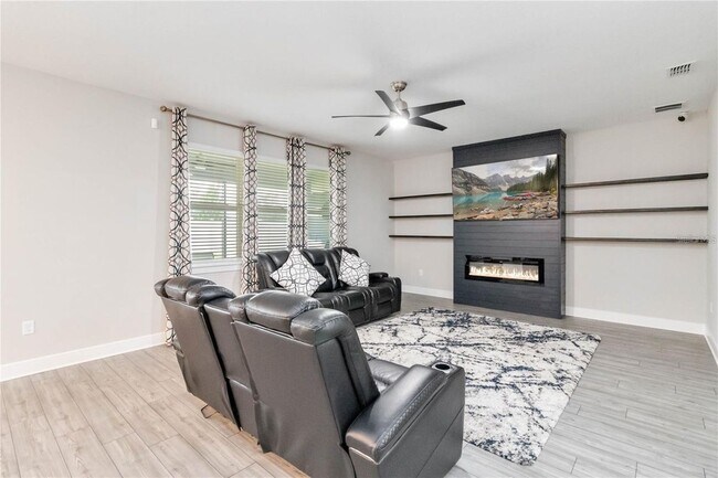 Building Photo - 4067 Meandering Bay Dr