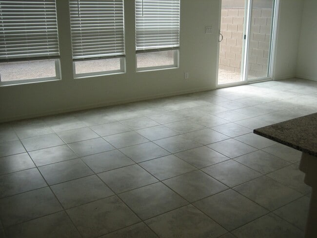 Building Photo - Beautiful 3 Bd, 2.5 bt Two Story home in a gated community with 2 car garage.