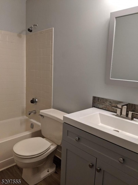 Building Photo - 4805 Ravens Crest Dr