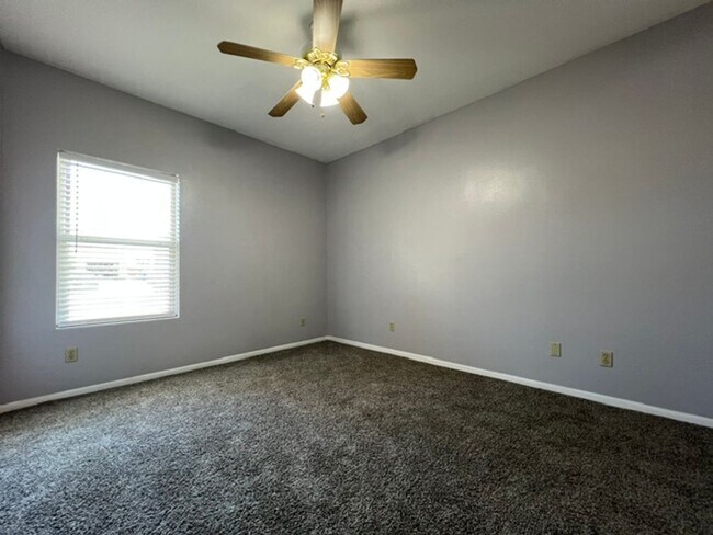 Building Photo - 13958 Fortuna Bay Dr