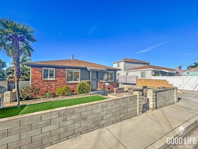 Primary Photo - Great 2B/1BA House in Linda Vista!