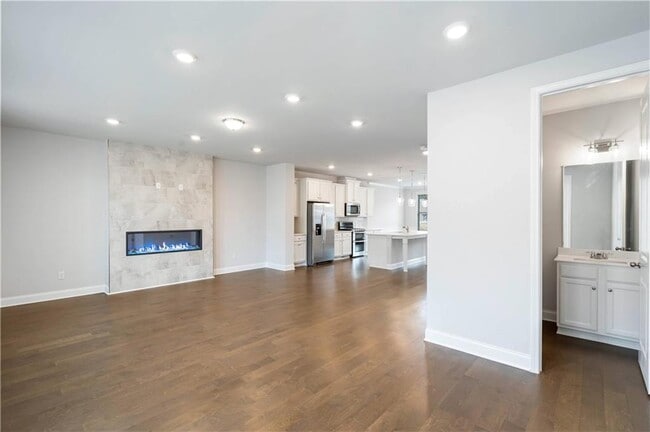 Building Photo - 2551 Cherry Birch Ln