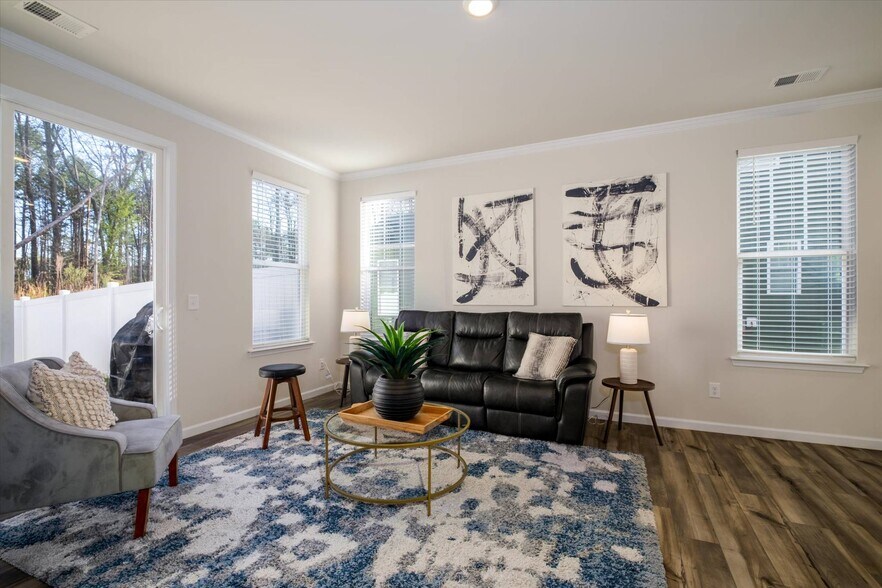 Building Photo - 8156 Merryvale Ln