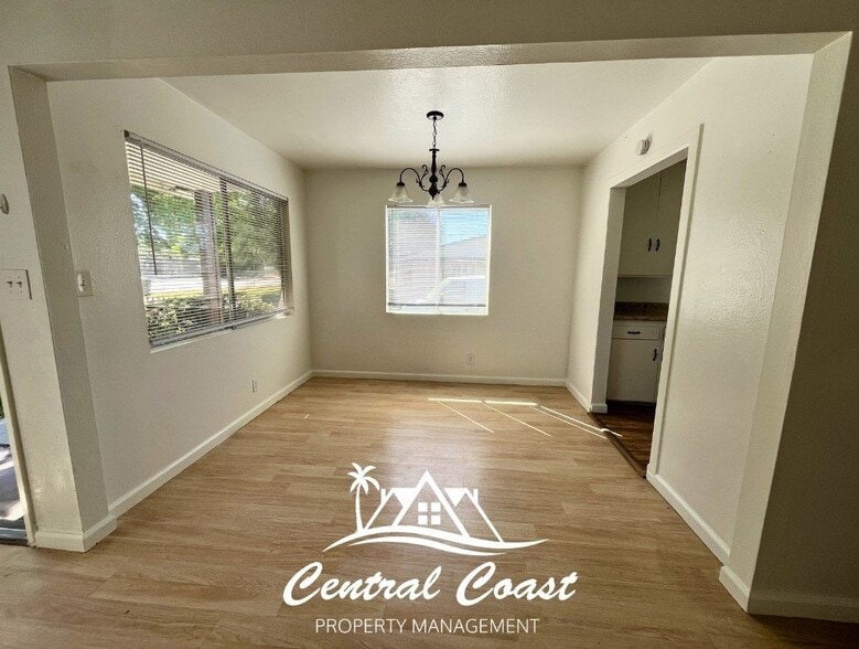 Building Photo - 0 E Foster Rd