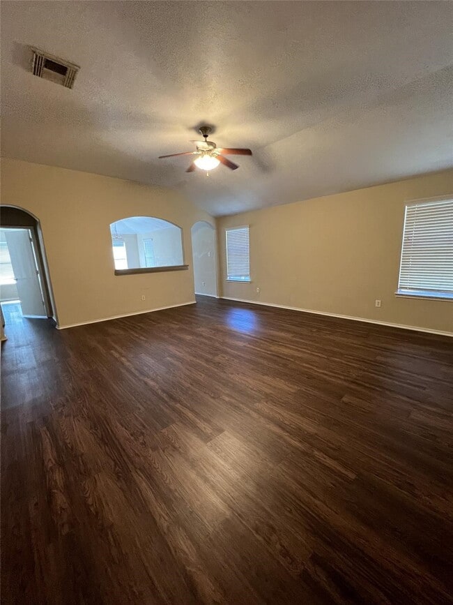Building Photo - 1410 Greenwichwood Ln