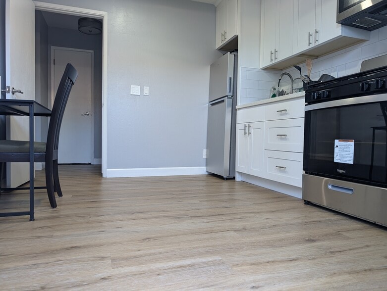 Building Photo - 1708 Ewer Dr