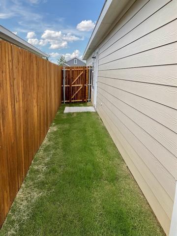 Building Photo - 3109 Coyote Way