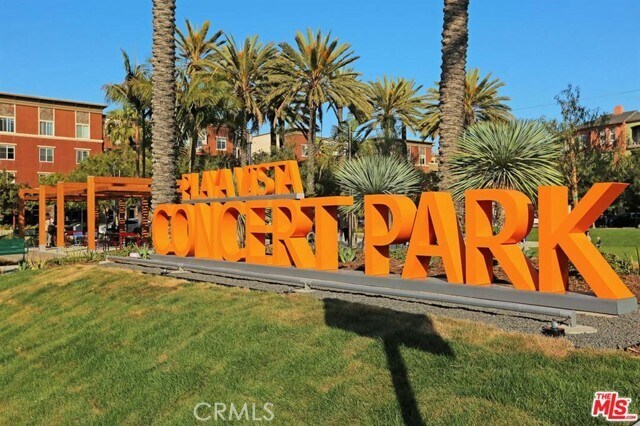 Building Photo - 13044 Pacific Promenade