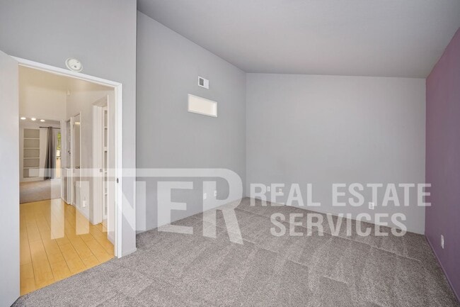 Building Photo - 9118 Madison Green Ln