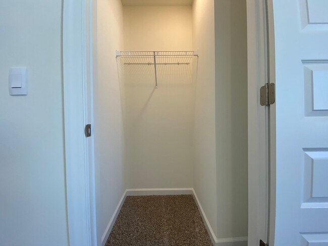 Building Photo - Home for Rent in Pike Road, AL!!! Available to View Now!!!