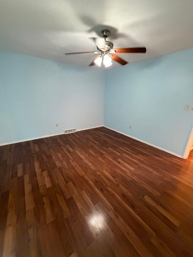 main room - 1234 Cliffside St