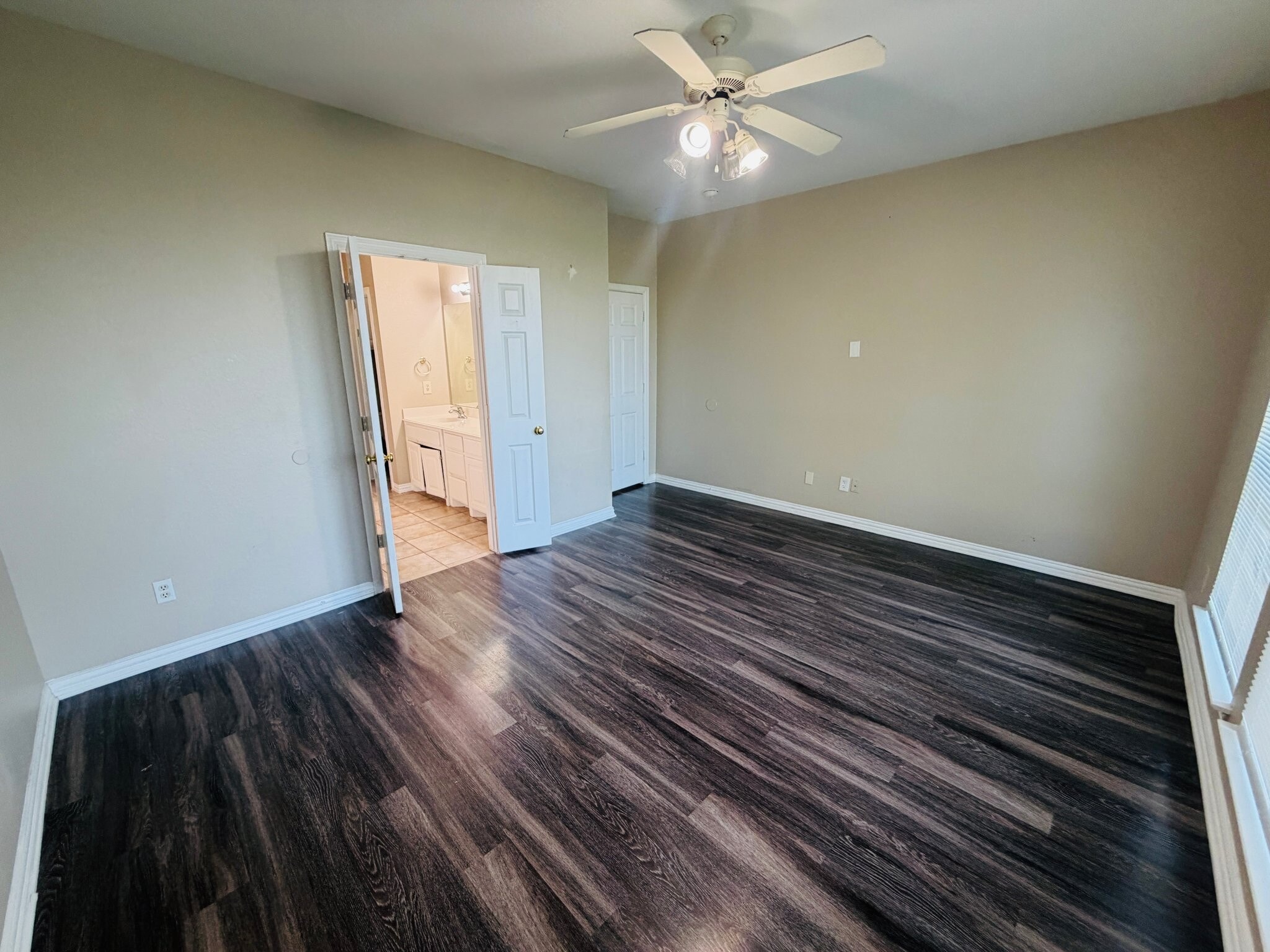 Building Photo - 5904 Blackmon Ct