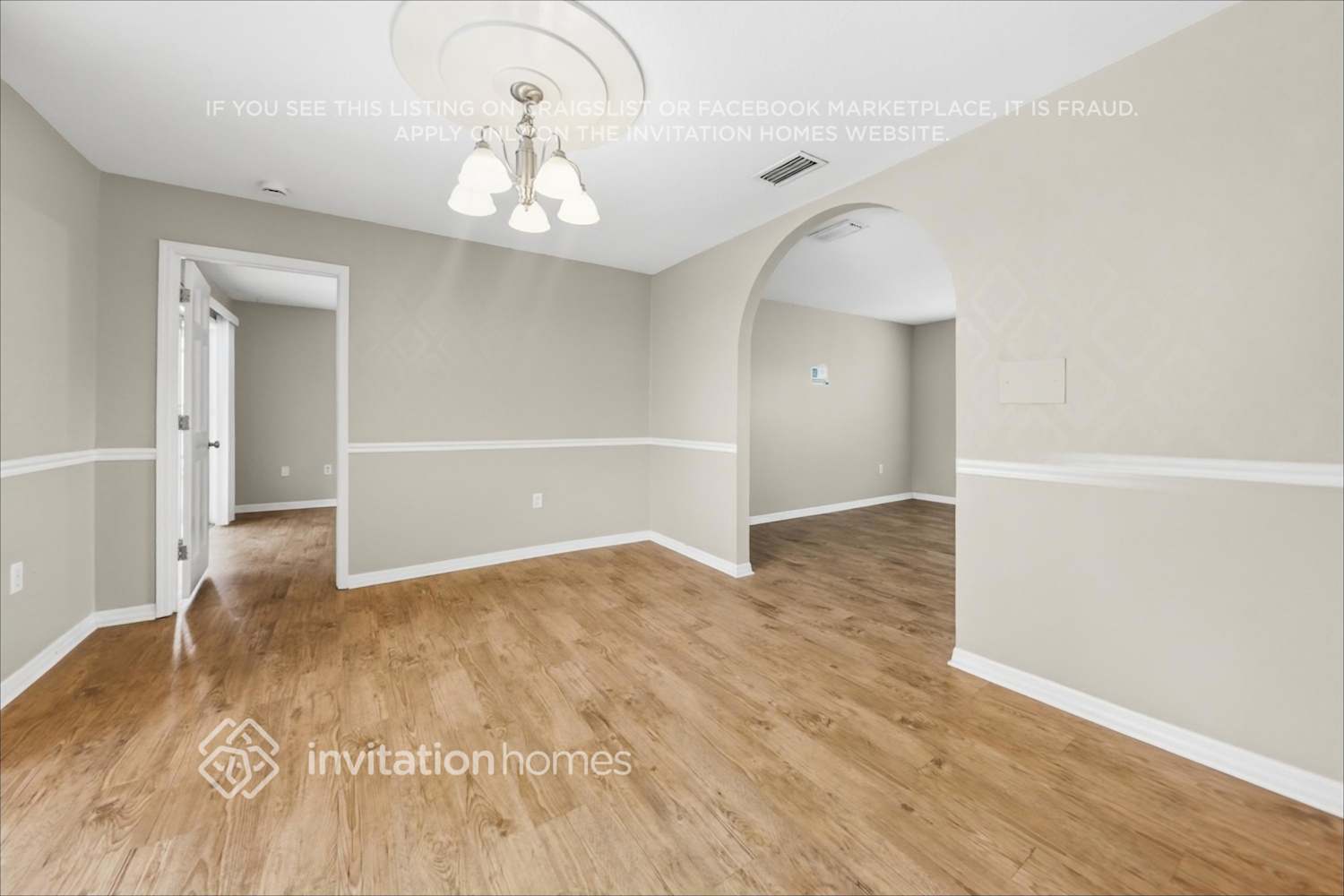 Building Photo - 4407 Orangewood Loop E