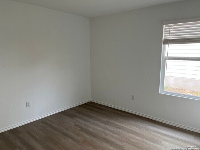 Building Photo - 6507 Scarecrow Wy