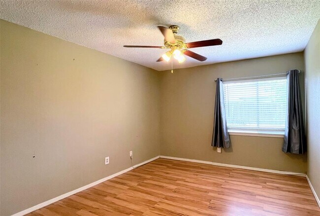 Building Photo - 3324 Cannon Pass Ct